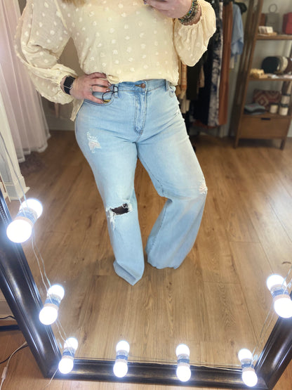 Mina Jeans